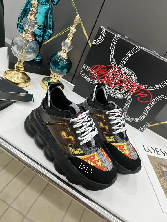 Versace Shoe 